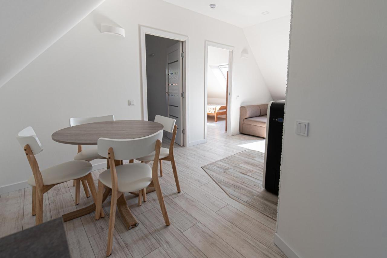 Neringarent Apartamentai Juodkrantė Εξωτερικό φωτογραφία