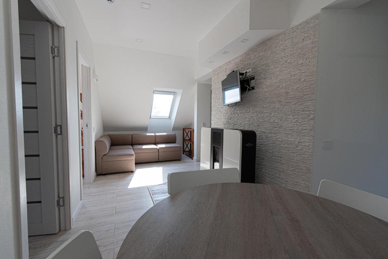 Neringarent Apartamentai Juodkrantė Εξωτερικό φωτογραφία